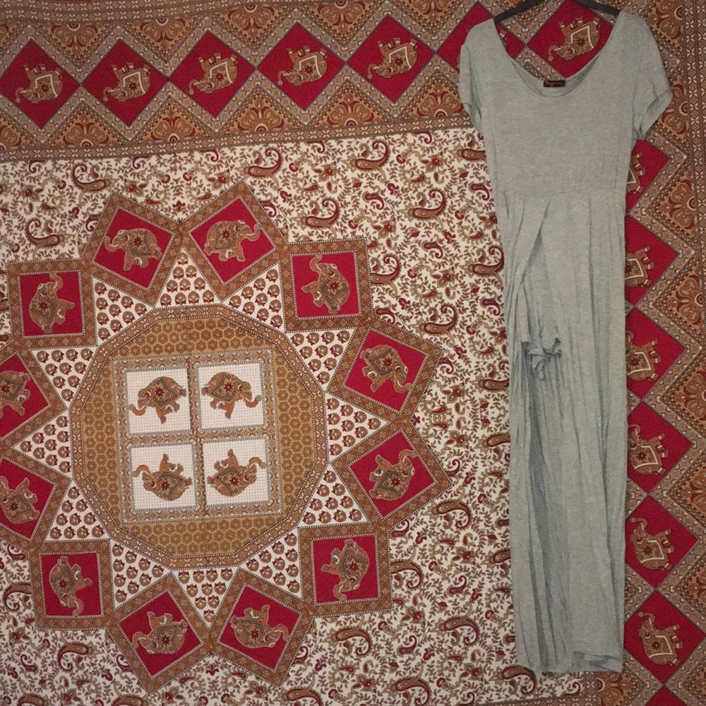 Mezzanine Grey Summertime Dress.